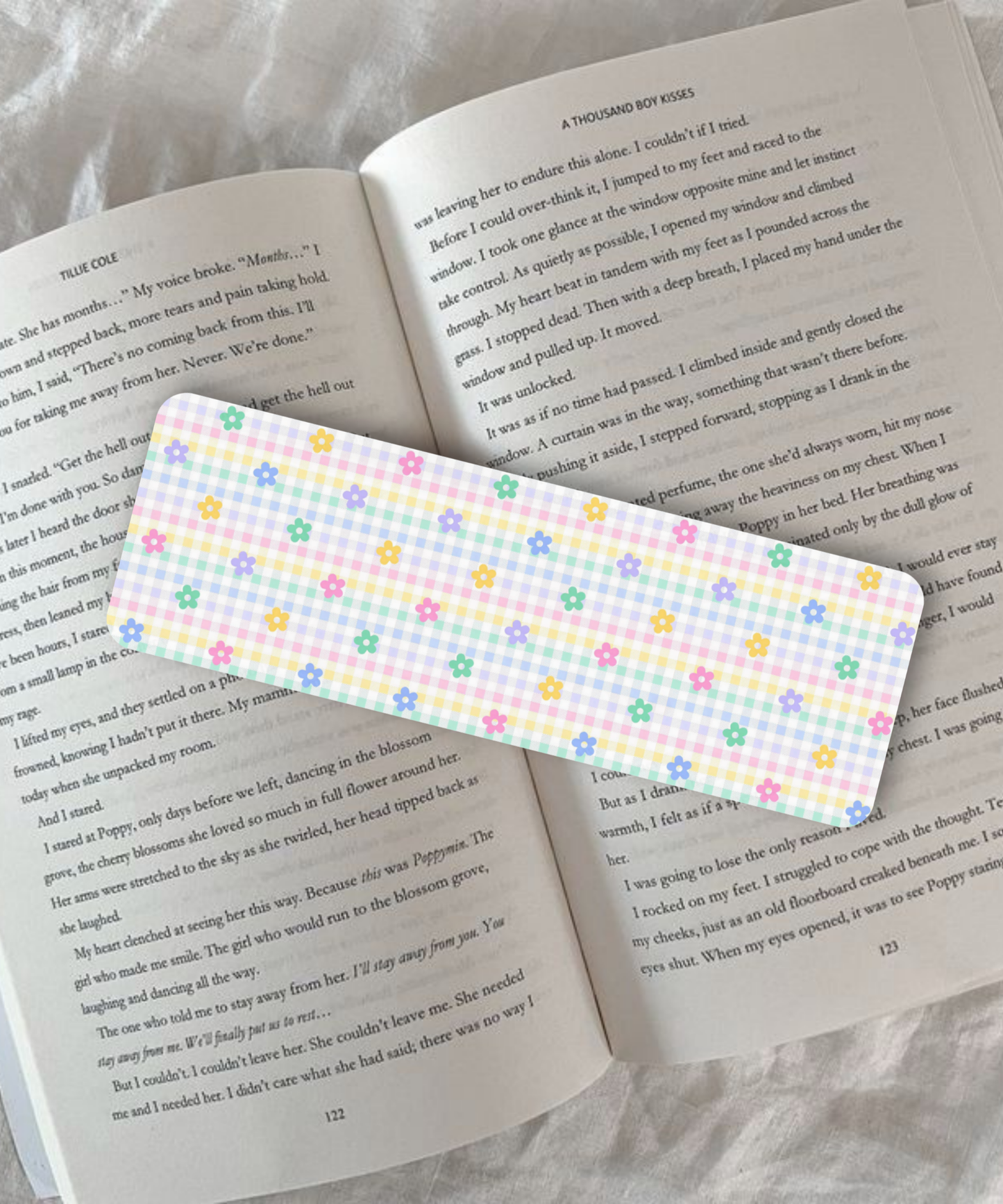 Bookish Babes & Gingham Bookmarks